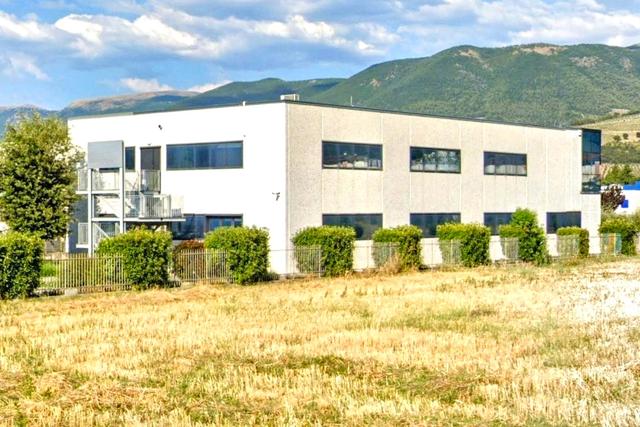 Edifici direzionali in vendita