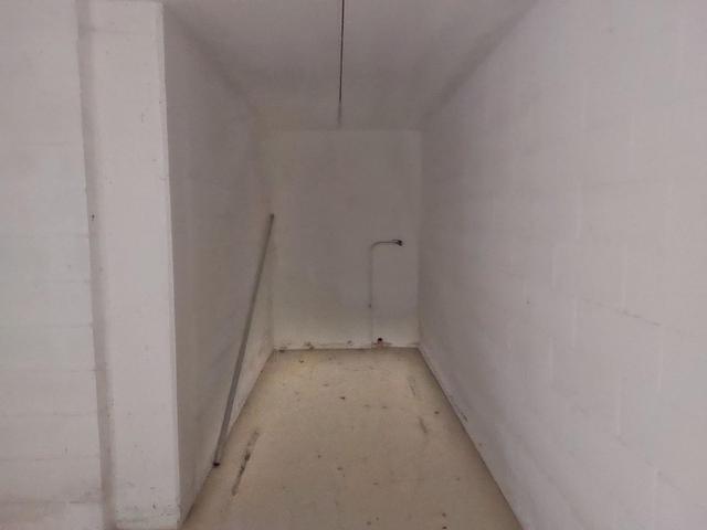 Garage in vendita