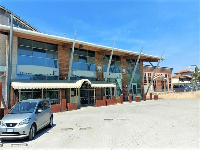 #14741 Locale commerciale con servizi in vendita - foto 5