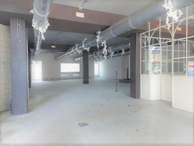 #14741 Locale commerciale con servizi in vendita - foto 10