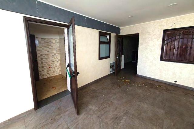 #23604 Bottega commerciale con alloggio e veranda in vendita - foto 16