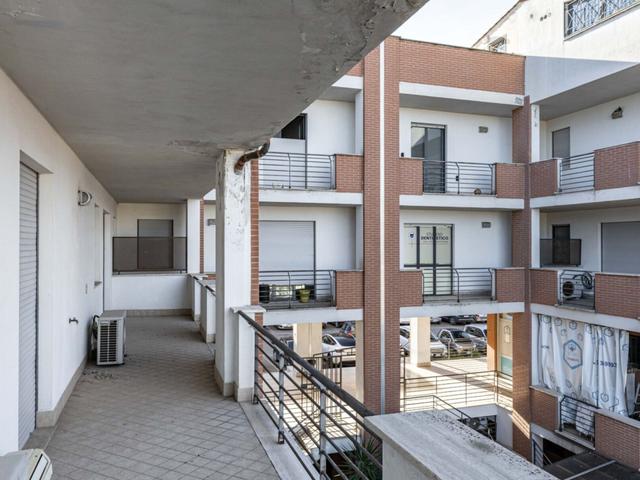 #2537410 Ampio ufficio con posti auto e cantina in vendita - foto 15