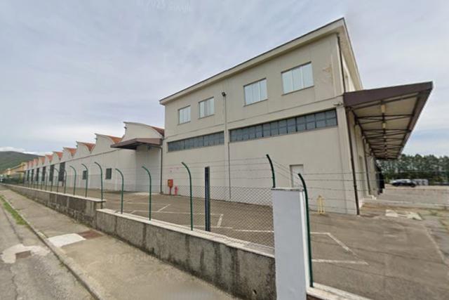Stabilimenti produttivi in vendita