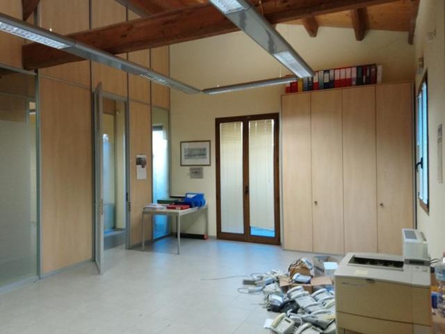 Stabilimenti produttivi in vendita