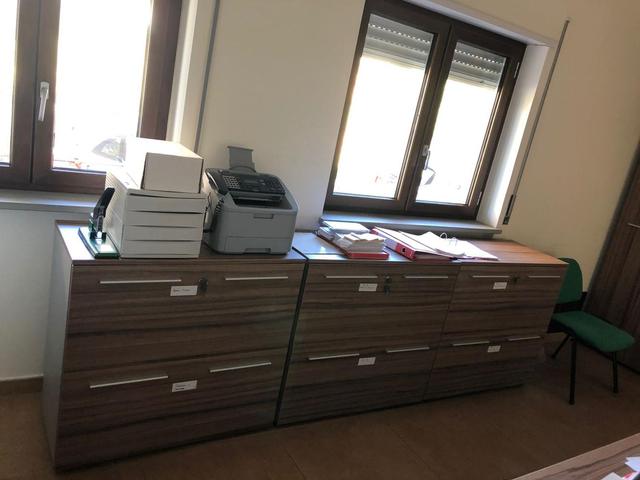 #25012 Fabbricato direzionale di tre piani in vendita - foto 3