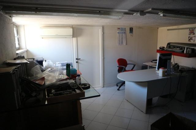 #18116 Complesso industriale con area cortiliva in vendita - foto 3