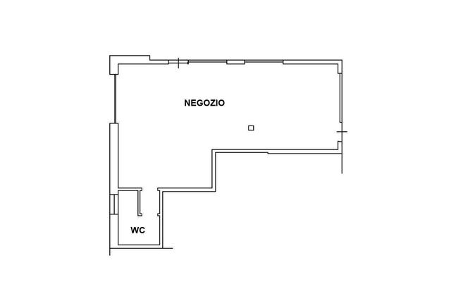 #25363 Negozio al piano terra (sub 30) con servizi in vendita - foto 12