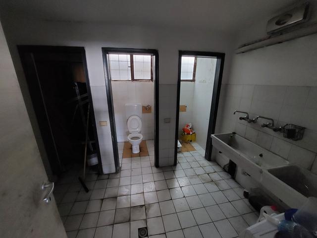 #2521007 Porzione di Laboratorio con area esterna pertinenziale in vendita - foto 7