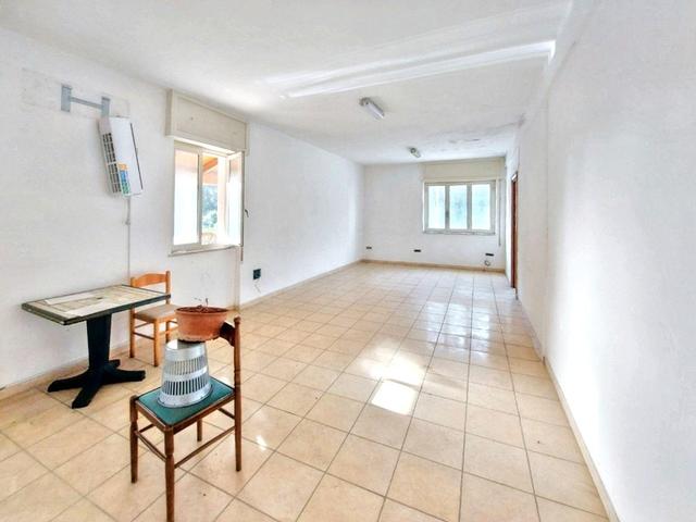 #25250 Complesso alberghiero da riqualificare in vendita - foto 6