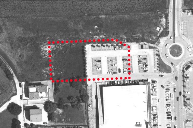 #2538021 Terreno adibito a parcheggio con verde incolto in vendita - foto 5