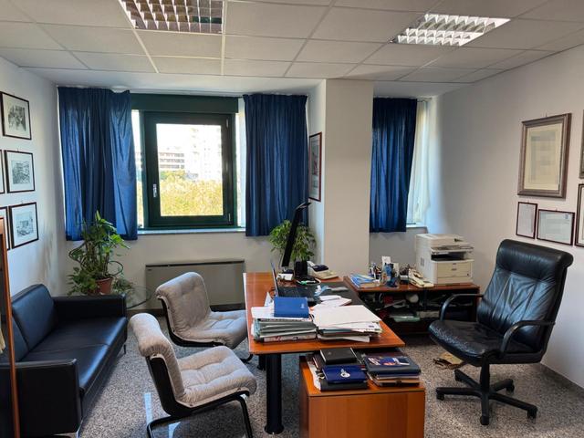 #2638457 Bari Ufficio Via Don Guanella 15/G con posto auto in vendita - foto 12