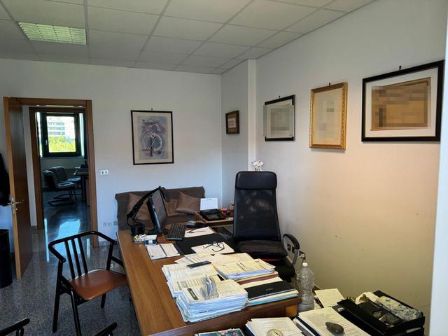 Grandi dimensioni in vendita