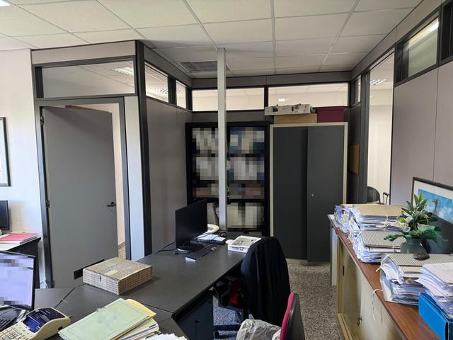 Grandi dimensioni in vendita