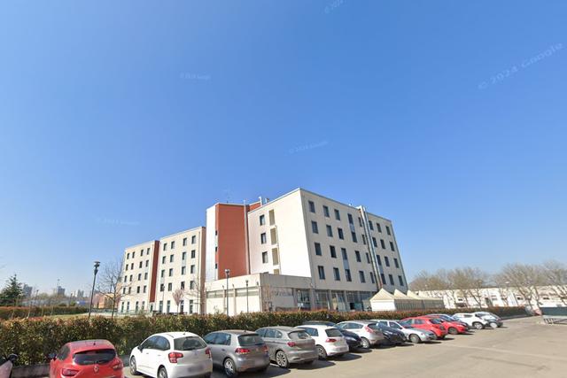 Alberghi in vendita