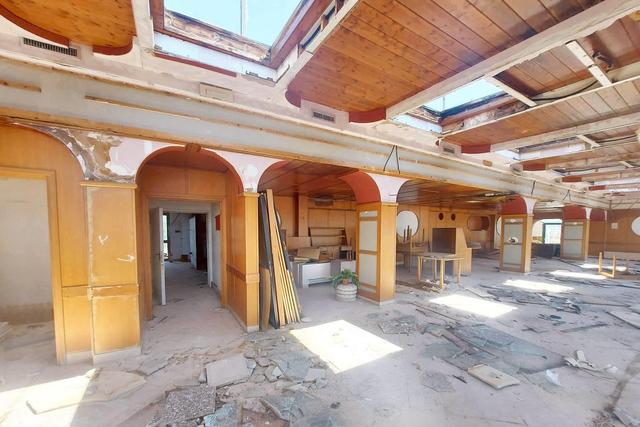 #24070 Hotel 4 stelle da ristrutturare con arredamenti in vendita - foto 9