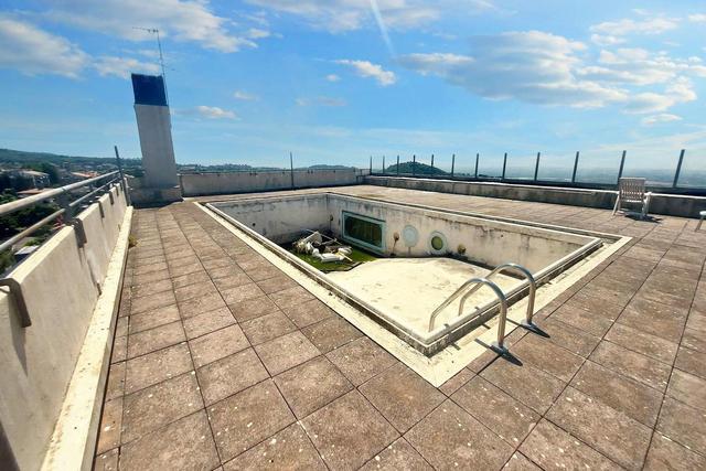 #24070 Hotel 4 stelle da ristrutturare con arredamenti in vendita - foto 4