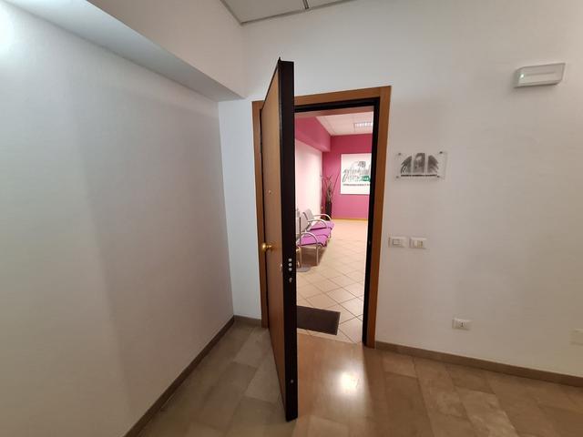 Grandi dimensioni in vendita