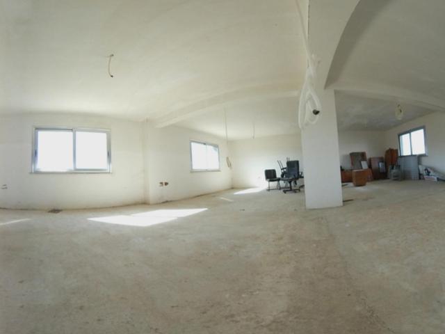 #8667 Ufficio con deposito in complesso direzionale (sub 12, 14) in vendita - foto 2