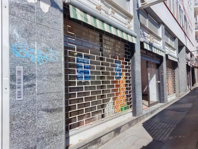 #24530 Locale commerciale con magazzino in zona centrale in vendita - foto 5