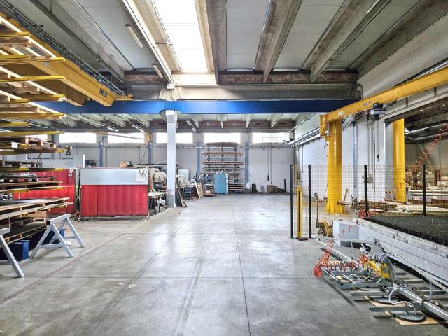 #2518010 Capannone con area scoperta pertinenziale in vendita - foto 14