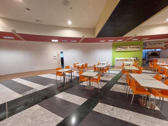 Negozi in vendita