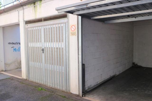 #14855 Ampio ufficio con lastrici e quattro garage in vendita - foto 5