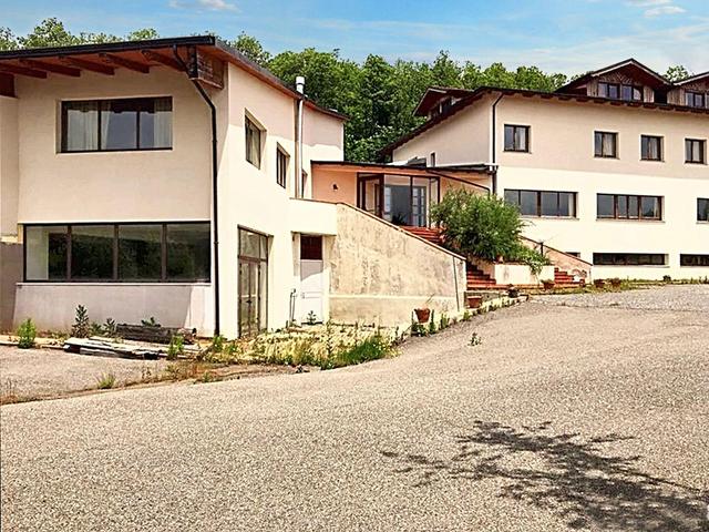 #22968 Complesso alberghiero immerso nel verde della Sila in vendita - foto 7