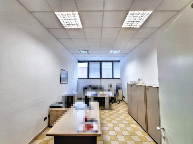 Stabilimenti produttivi in vendita