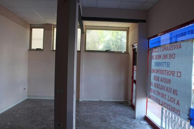 #24437 Negozio con parcheggio in vendita - foto 23