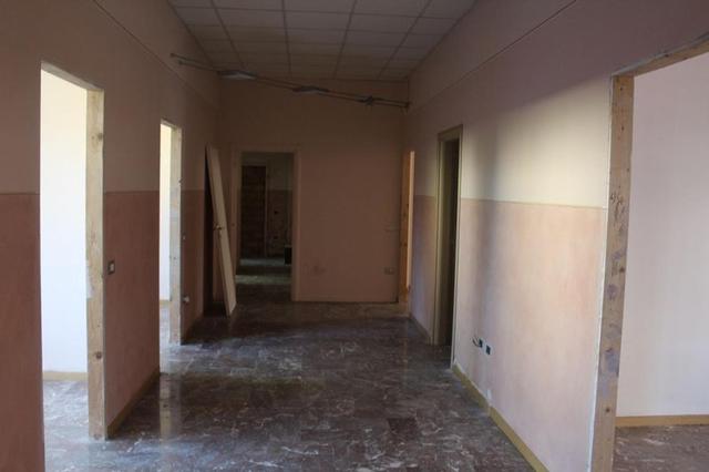 #24437 Negozio con parcheggio in vendita - foto 27