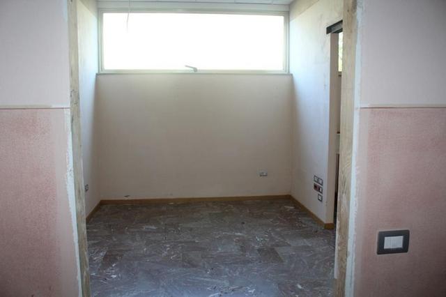 #24437 Negozio con parcheggio in vendita - foto 10