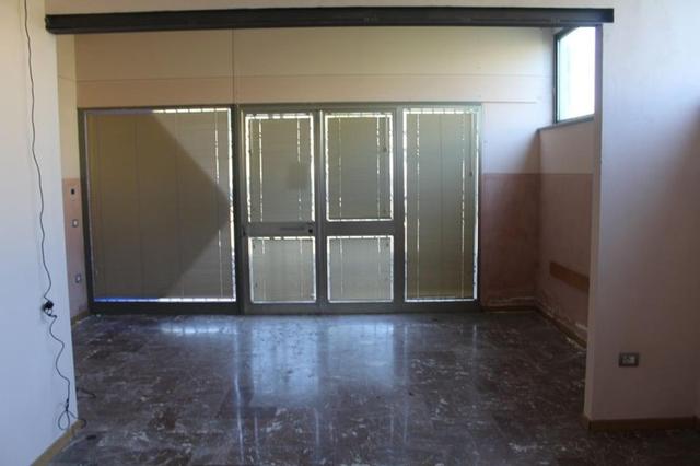 #24437 Negozio con parcheggio in vendita - foto 12