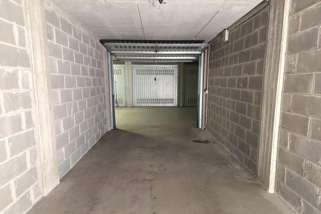 Garage in vendita