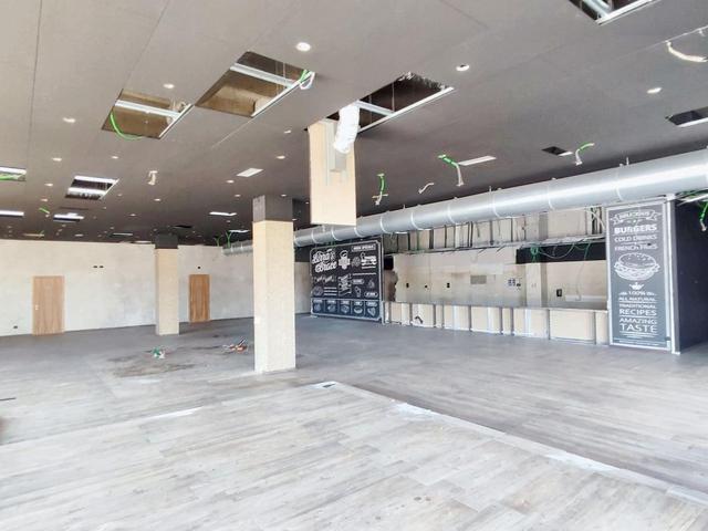 #23651 Locale commerciale con area esterna in vendita - foto 6