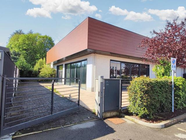 #23651 Locale commerciale con area esterna in vendita - foto 13