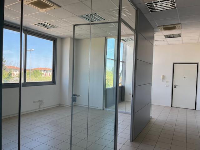 #2537516 Uffici in zona Bellocchi in vendita - foto 10
