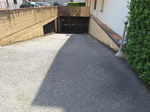 Posti auto in vendita