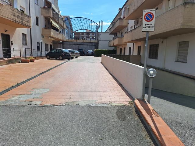 Posti auto in vendita