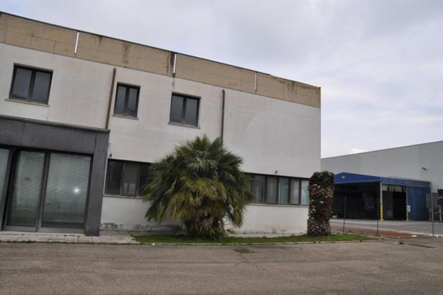 #14957 Capannone industriale con uffici e alloggio custode in vendita - foto 73