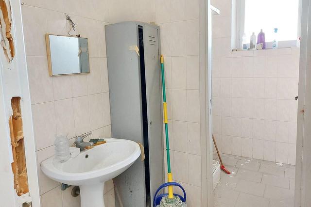 Stabilimenti produttivi in vendita