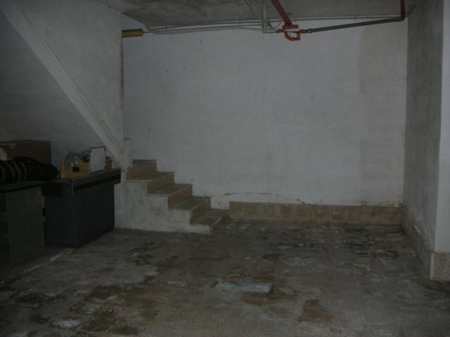 Negozi in vendita
