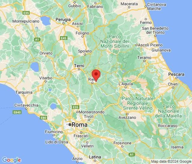 Magazzini in vendita