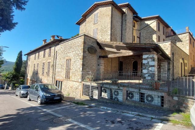 #24985 Complesso alberghiero con bar-ristorante e piscina in vendita - foto 18