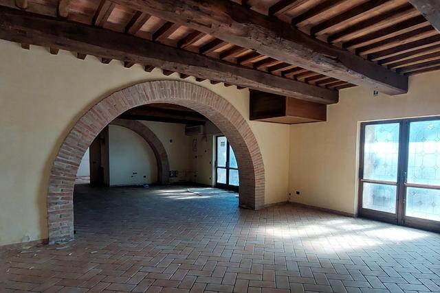 #24985 Complesso alberghiero con bar-ristorante e piscina in vendita - foto 12
