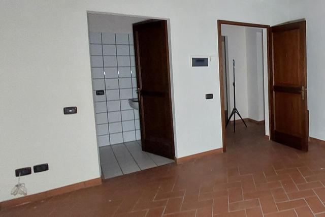 #24985 Complesso alberghiero con bar-ristorante e piscina in vendita - foto 4
