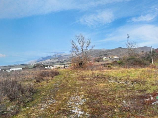 #2516003 Terreno edificabile per insediamenti produttivi in vendita - foto 1