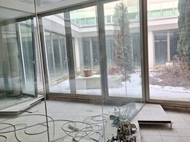 Grandi dimensioni in vendita