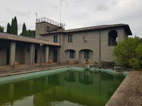Ville in vendita