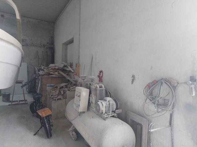 #2638876 Deposito al piano terra in vendita - foto 4