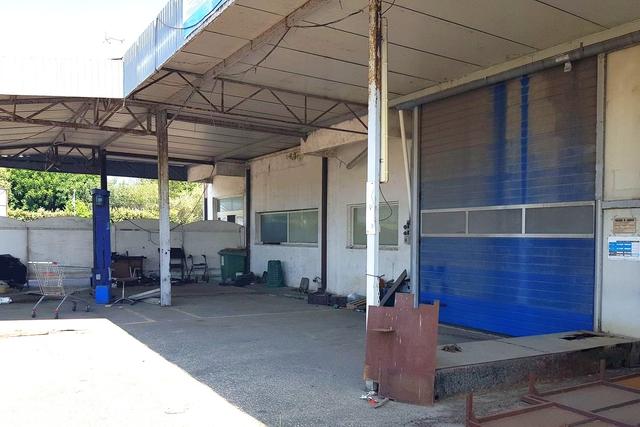 #2639900 Edificio artigianale con laboratorio e cortile in vendita - foto 2
